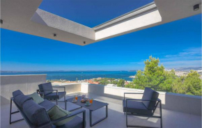 5 Bedroom Beautiful Home In Podstrana